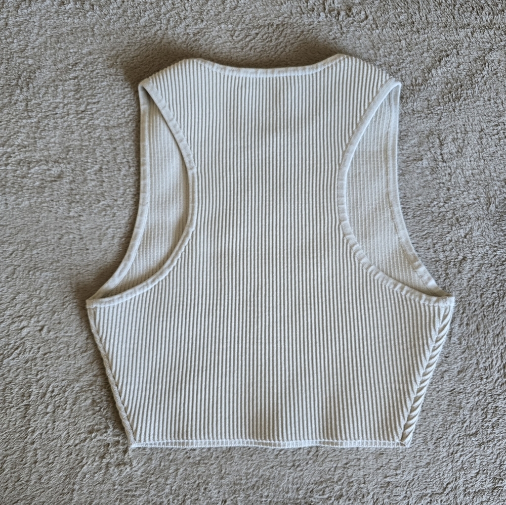 Aritzia Ribbed Cropped Tank Top in Off-White - Picture 5 of 10